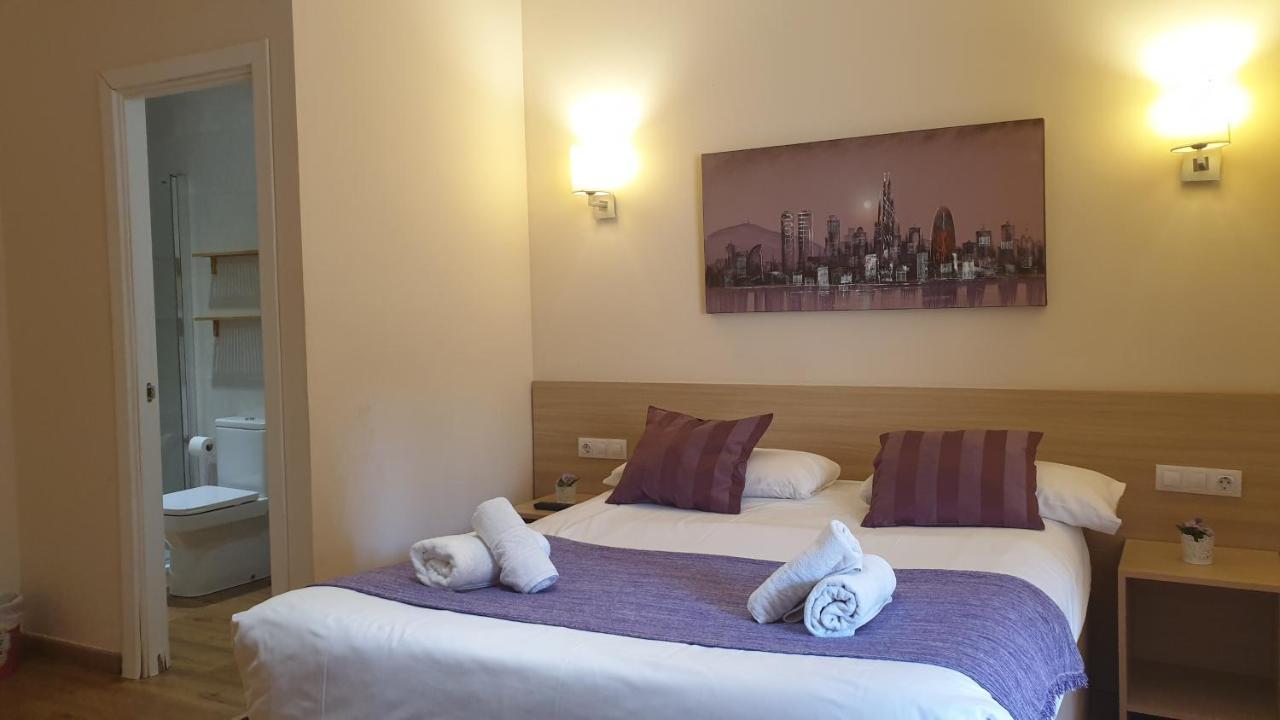 Hostal Barcelona Travel — Billeder 1